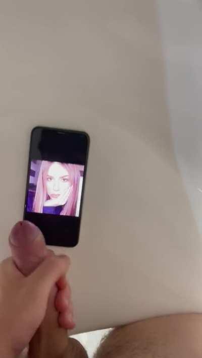 Roxie zalana dużo upvotes i wrzucam kolejny filmik