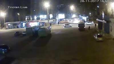 Tram demolishes a car Kharkiv 11/28/2017