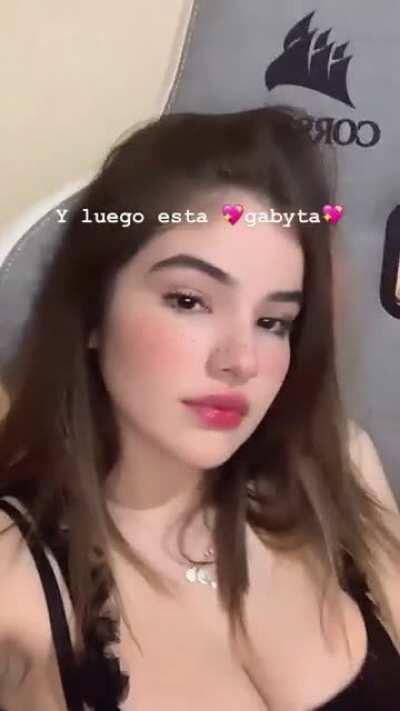 Que nos termine de amamantar a todos en el grupo🤩♥️