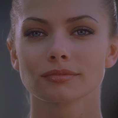 Jaime Pressly (100 Girls)