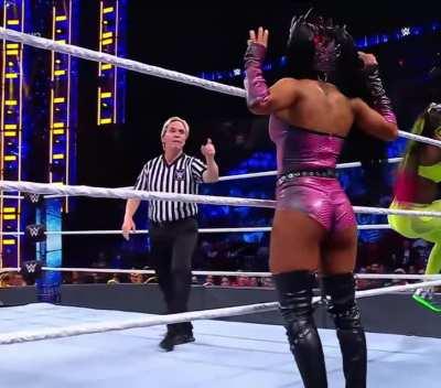 Zelina at Yesterday's Smackdown