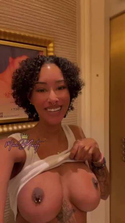 Titty Tuesday (Mi$$ B Nast¥)