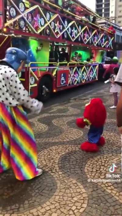 O Mini-Fofão não é real e não pode te machucar