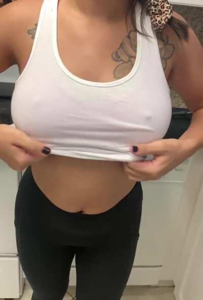 Onlyfans 50% off for the next 10 people! Only FIVE dollars! Come say hi I love to chat🥰💖