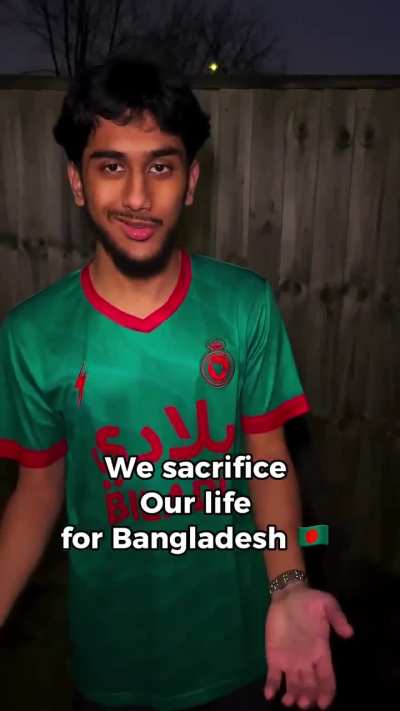 100% Arab/Latina/Moroccan looking guy