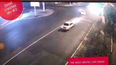 2nd short compilation of brutal crashes ! Graphic warning