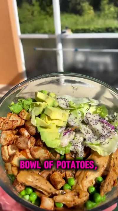 A day of eating for a trans vegan guy building muscle