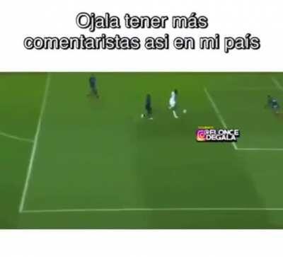 Asi si veria yo los partidos de fut!