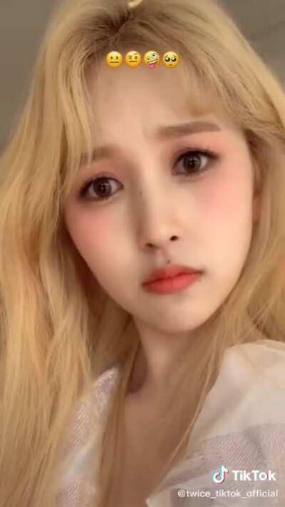 200715 - TWICE TikTok Update - Mina's emoji challenge