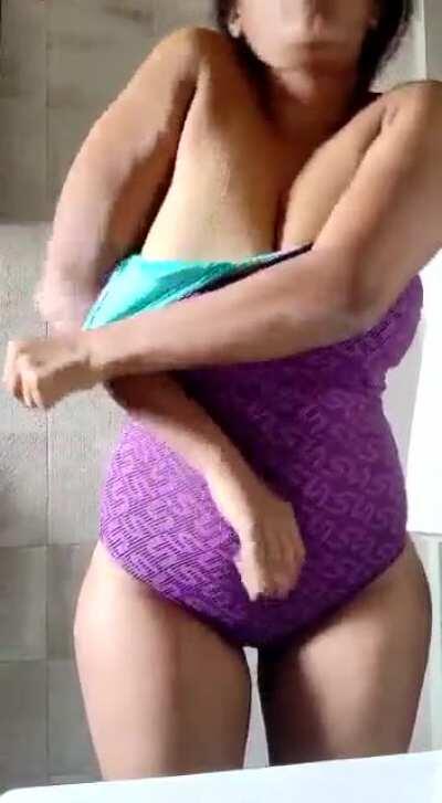 Indian Natural Titties in Pink