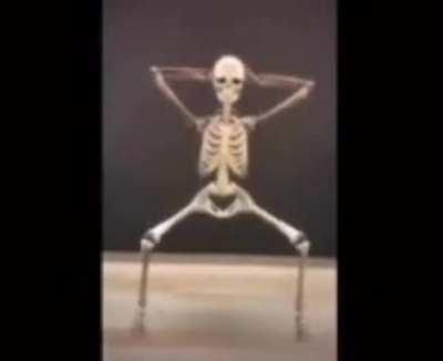 YESSS Rosa throw it back