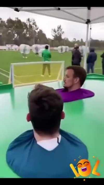 This head soccer game