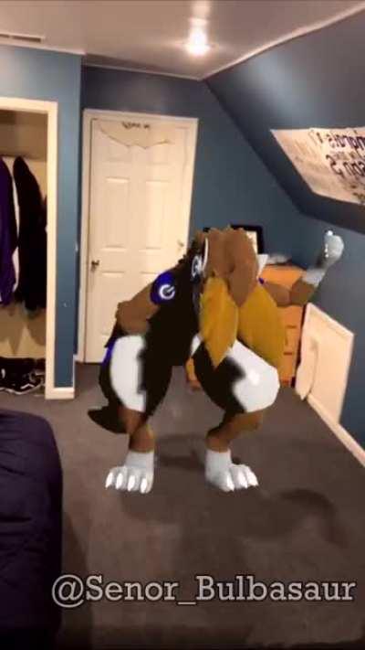 Dancin like Car Shearer