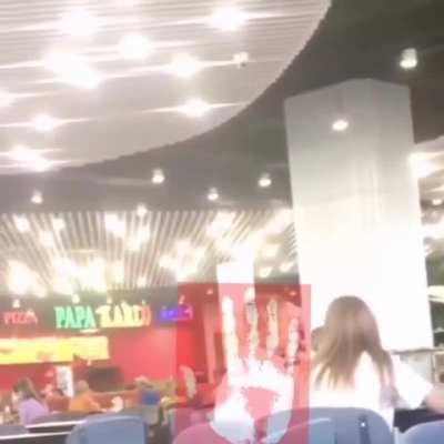 The mall guard broke the nose of the girl, reason unknown