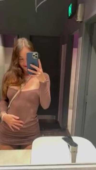 $4 OnlyFans sale for my reddit followers ‼️🥰 link in my bio 💦