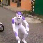 Daí o Goku te lança o kamehameha e tu vai parar na quebrada