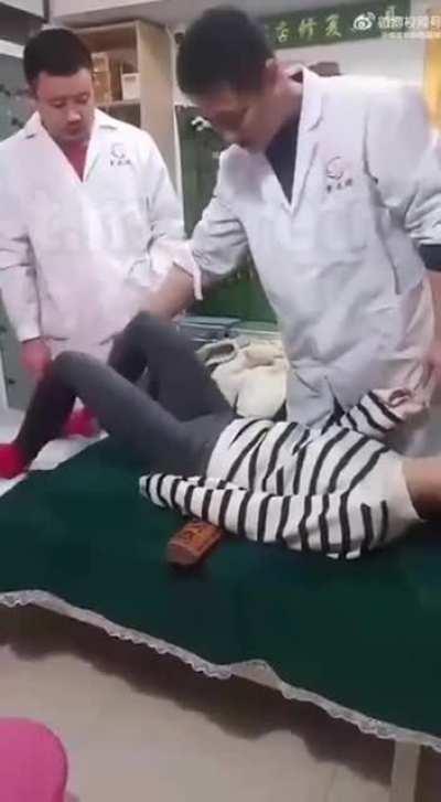 Dr. NightDrivver, proctologo.