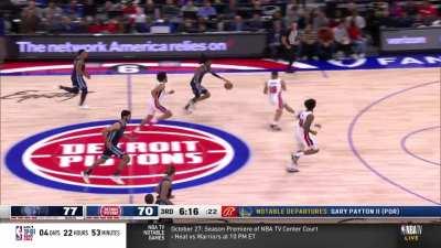 [Highlight] Ja Morant gets the steal and wow