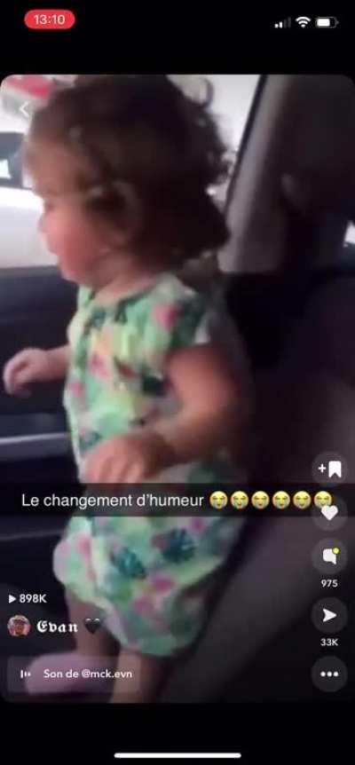 Her reactionð