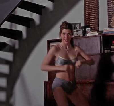 marisa tomei is fucking perfect