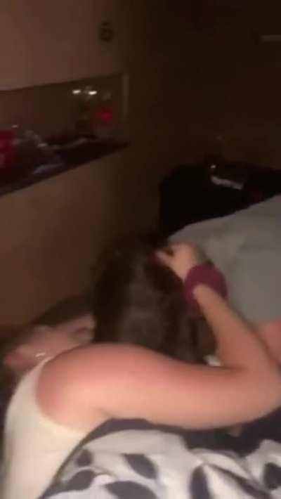 When the parent are out 😮