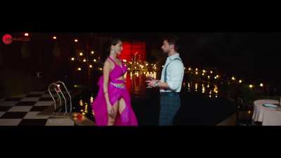 she prefers red and i like it ! original song