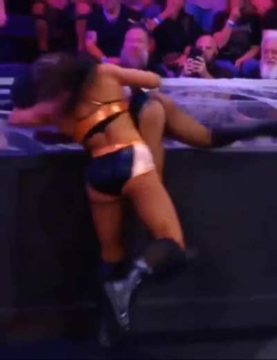 Roxanne Perez NXT vid