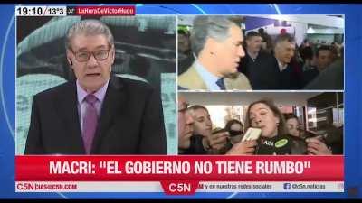 Pobre Victor Hugo. Ya no le da la cabeza con tantos cambios