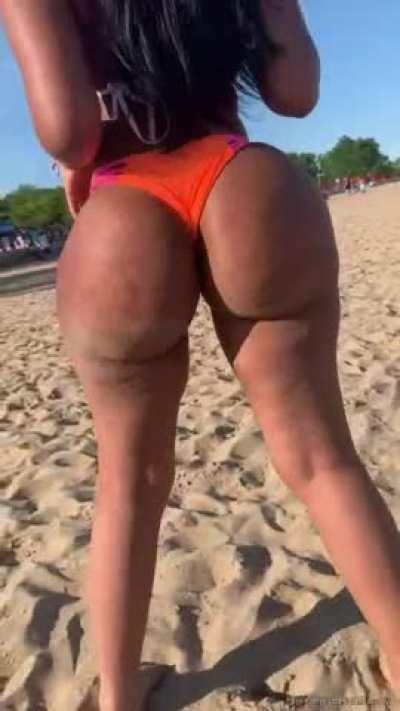 Big Beach Booty