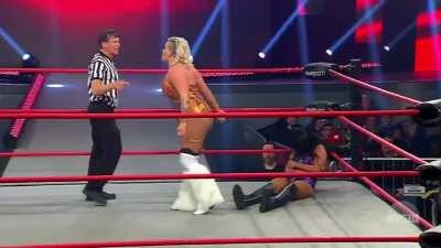 Tenille eats Taya's ass, then some knees to the face