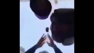 Bong 3 :please help me (im stuck in a Chinese labor camp and they are making me eat my family)