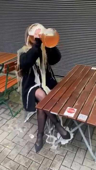 THAT... is very large. And this was very impressive... and I might be in love.