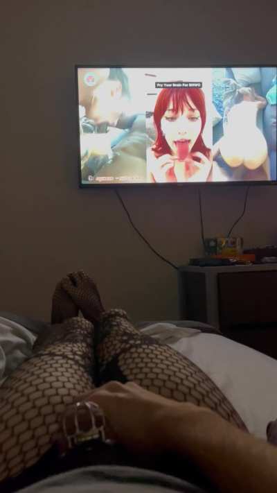 Whiteboy sex feels so good💕💕