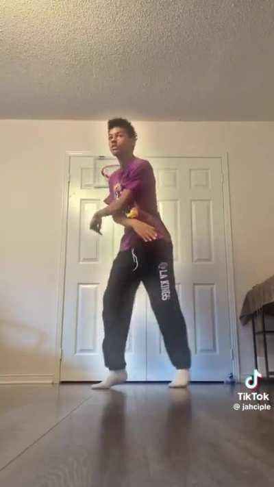 worst hr player| Camellia - Exit This Earth’s Atomosphere [Evolution] (rrtyui mapset) 99.66% FC #1 | 558pp | 92.45 ur | First Non-TD FC!