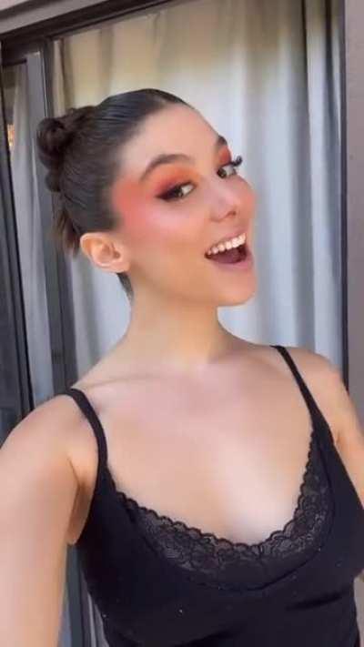 Kira Kosarin Quick Change