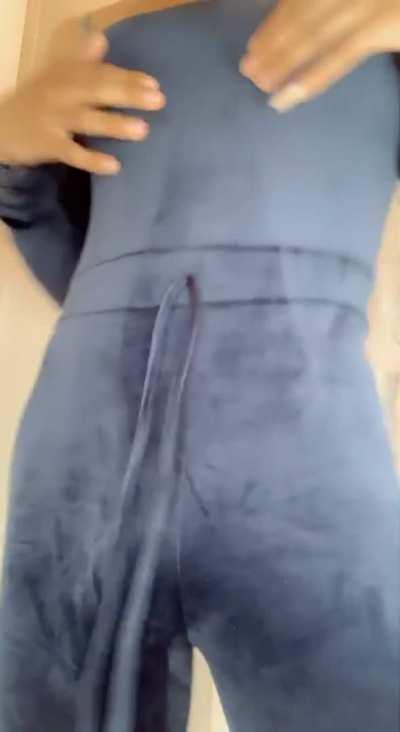 Small waist, pretty face with a BIG… cock!