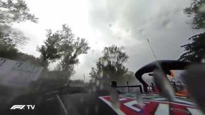 360° angle view from Verstappen's start