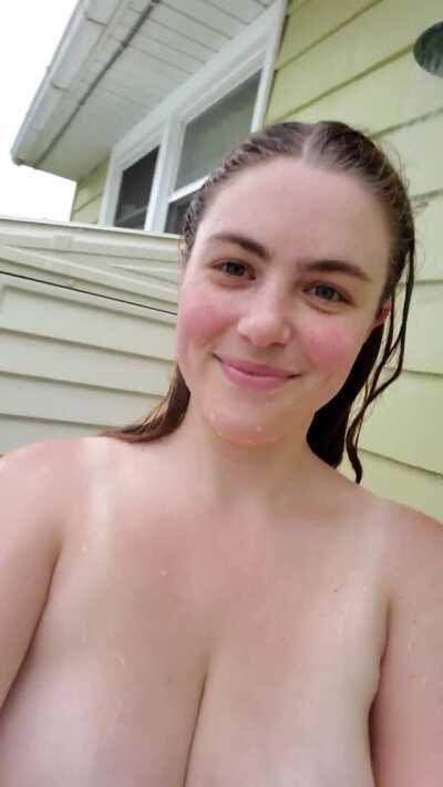 Just want my neighbors to see me.