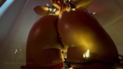 cum ho ho hold me hostage this holiday 🎁