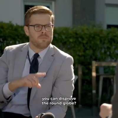 Guy Williams giving his subtle opinion at NZ's Flat Earth Convention