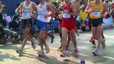 While watching the men’s 20km walk, I noticed that every single walker is “cheating”. Is there a large amount of leeway  in the sport?