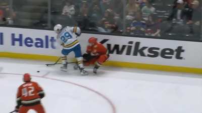 [ANA 2 - STL (4)] Neighbors drives a rush down ice and Tucker makes a slick pass to Suter for a wide open net