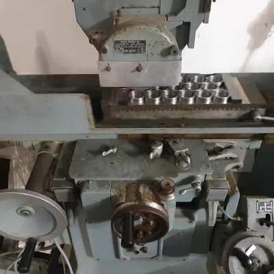 Quick re-upload of my fixed surface grinder with sound (hopefully) for the extra satisfaction.