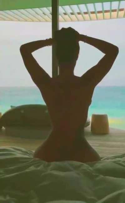 Edit 1 - I'm trying to give it life for us Ladies and Gent's. Hope you ALL appreciate my hard work.😉 #QueenDrayco