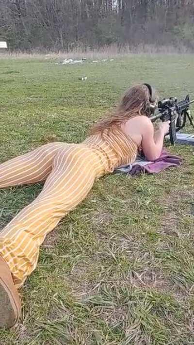 She loves to bang 🔥