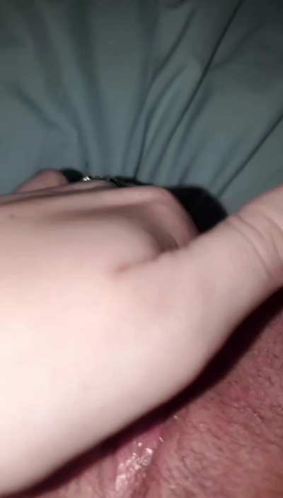 29f. I might delete later.  I'm lonely