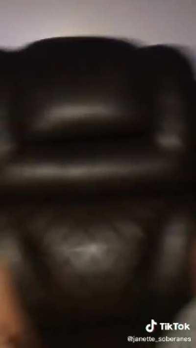 She doesn’t chew gum