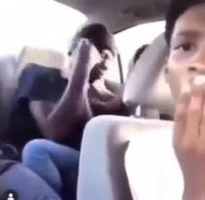 There’s a few nigga here that’s into this shit