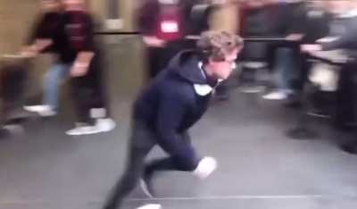 Man attempts to enter hogwarts in London 