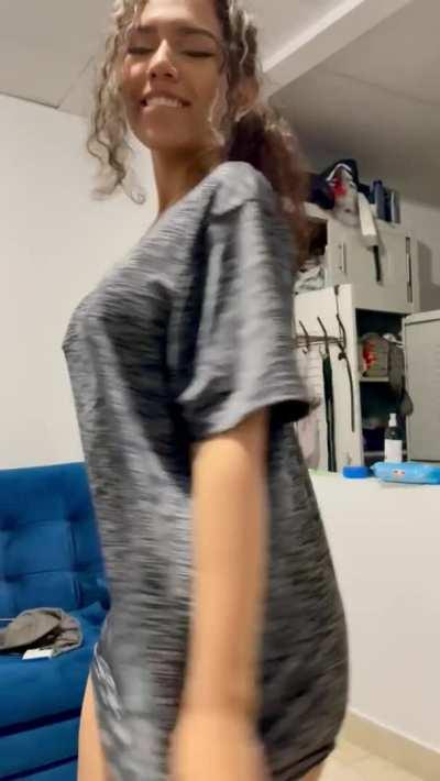 ❤️❤️❤️Hi guys if u want to see hot, explicit, and naughty content, check my OF❤️❤️❤️ Link in Comments